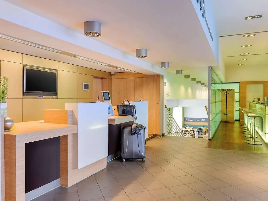 Ibis Heidelberg Hauptbahnhof Hotel