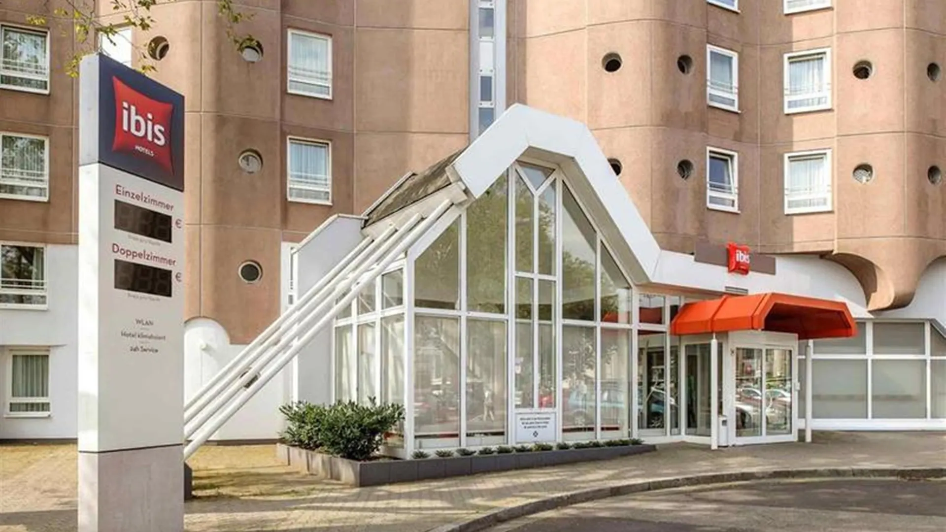 Ibis Heidelberg Hauptbahnhof Hotel