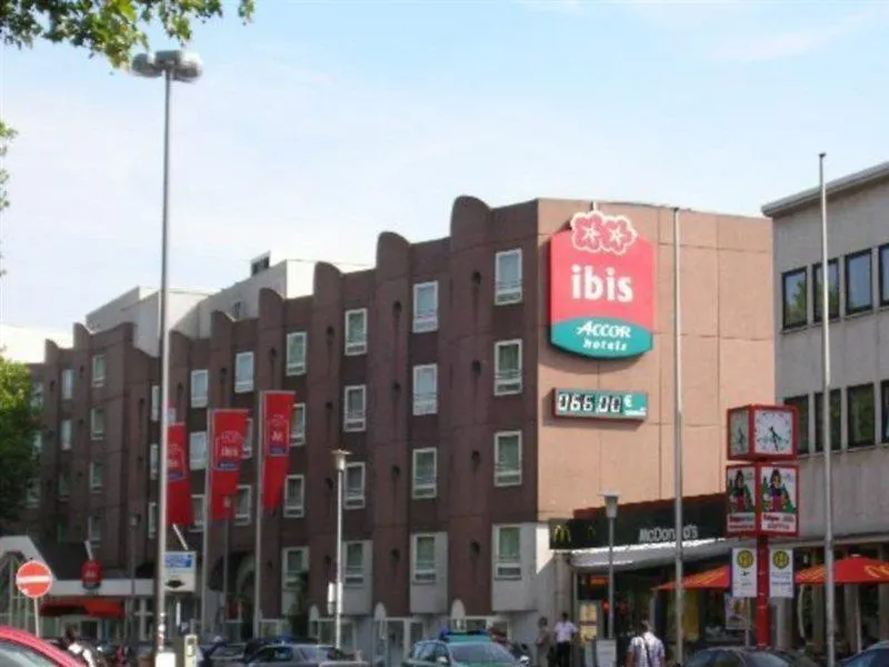 Ibis Heidelberg Hauptbahnhof Hotel 3*,